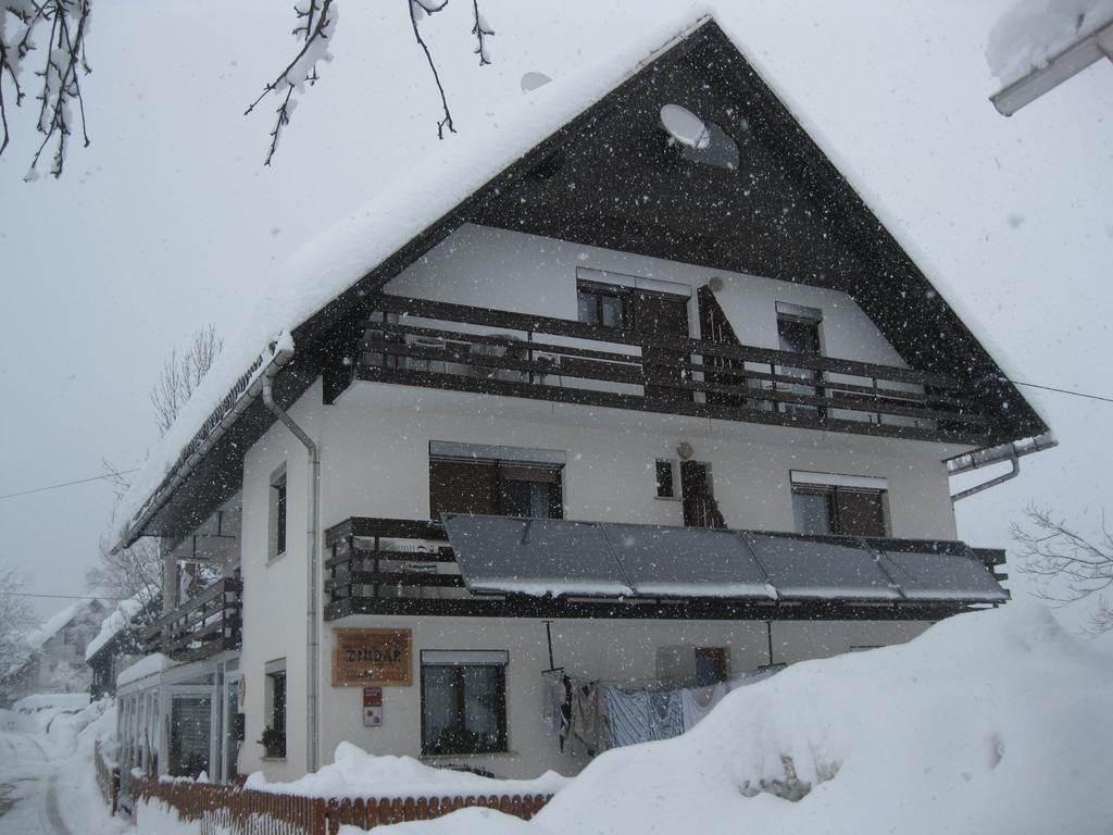 Guest House Znidar 보히니 외부 사진